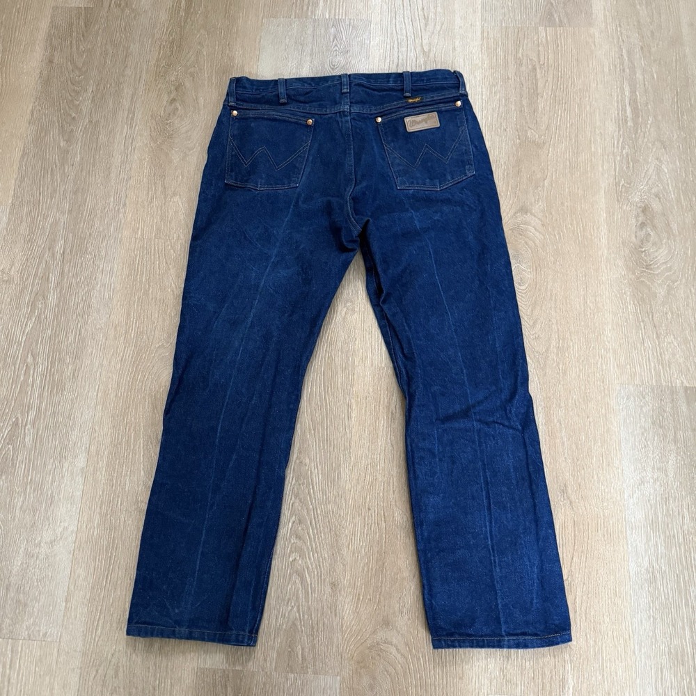 Wrangler Cowboy Cut Retro Slim Straight Jeans Mens 38x30 Blue Denim Western - Picture 10 of 10